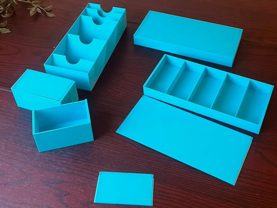 Rangement vertical avec couvercles pour Wingspan