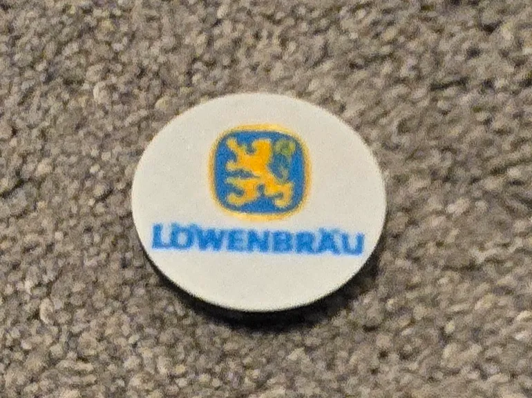 Perfect Draft Handle Cap - Lowenbrau