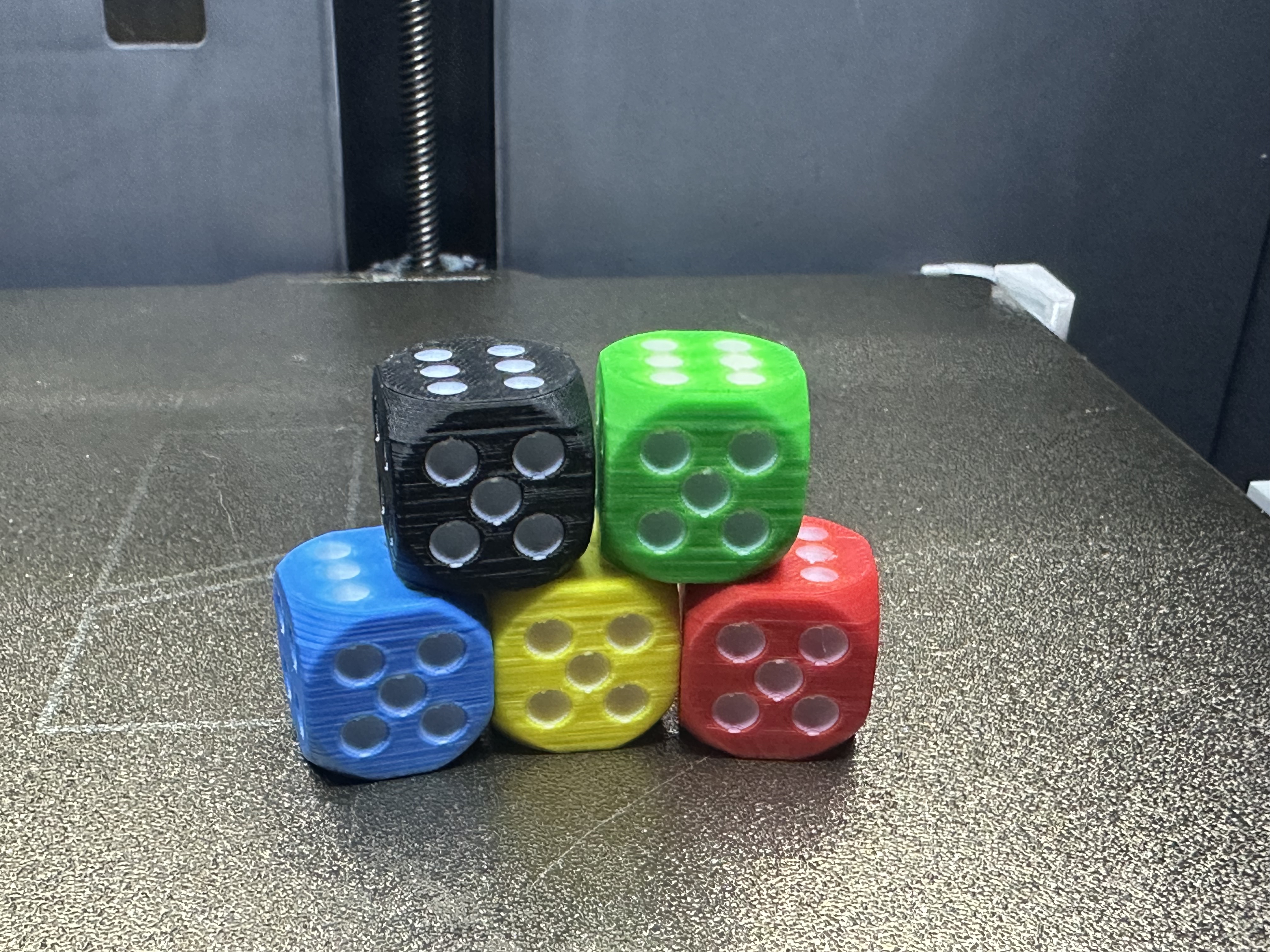 Miniatura 3 do modelo 3D 筛子 色子 多款颜色 2cm尺寸 （ 实心 耗材9g）