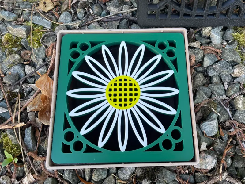 Daisy Flower Drain / gutter / gully trap grill
