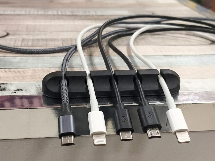 Cable organizer Clip- 5 Slot Desk