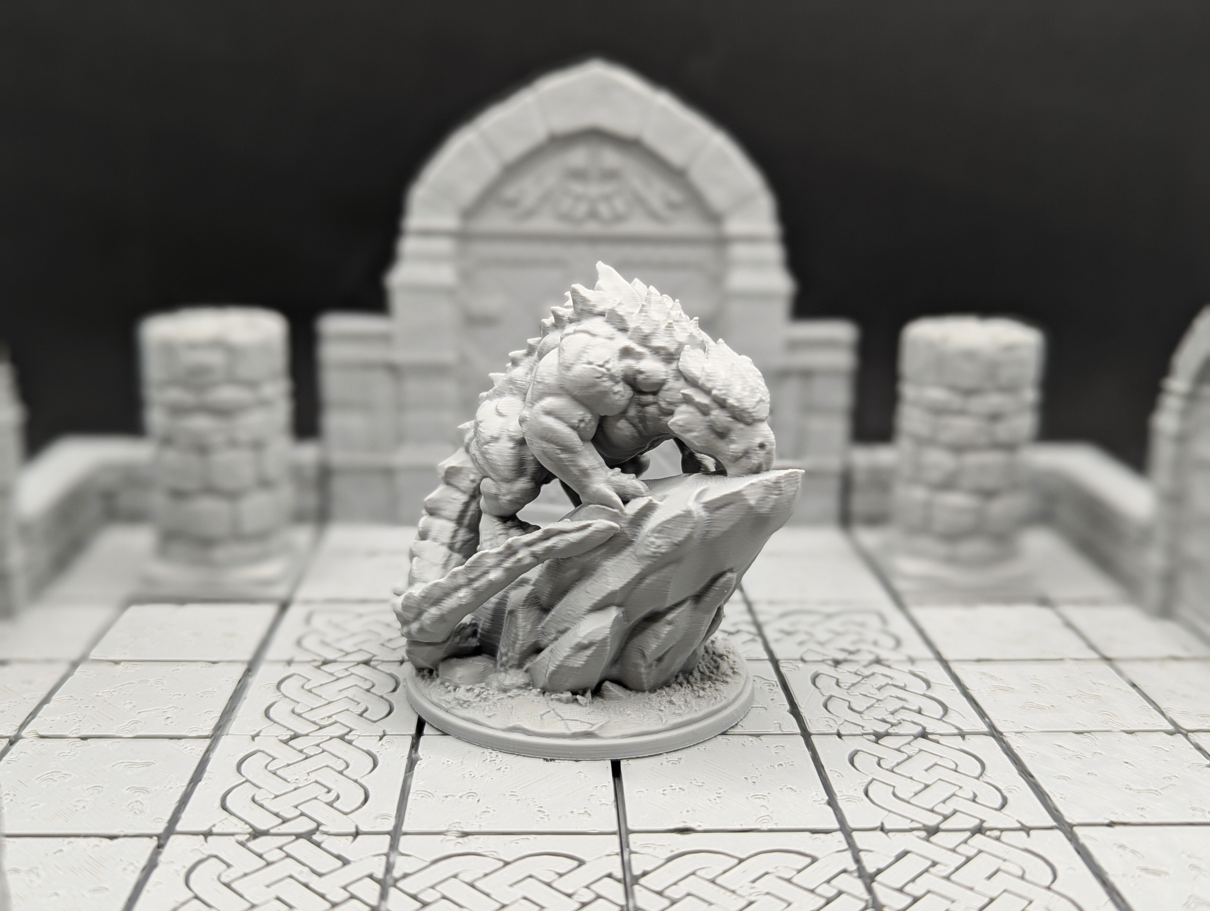 Prowling Young Stone Dragon (supportless) — 12