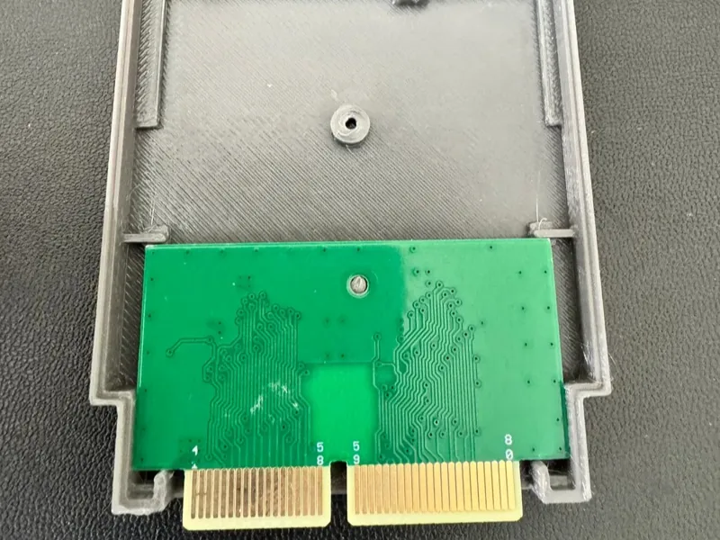 TinyTendo TNY-NROM Cartridge Bottom