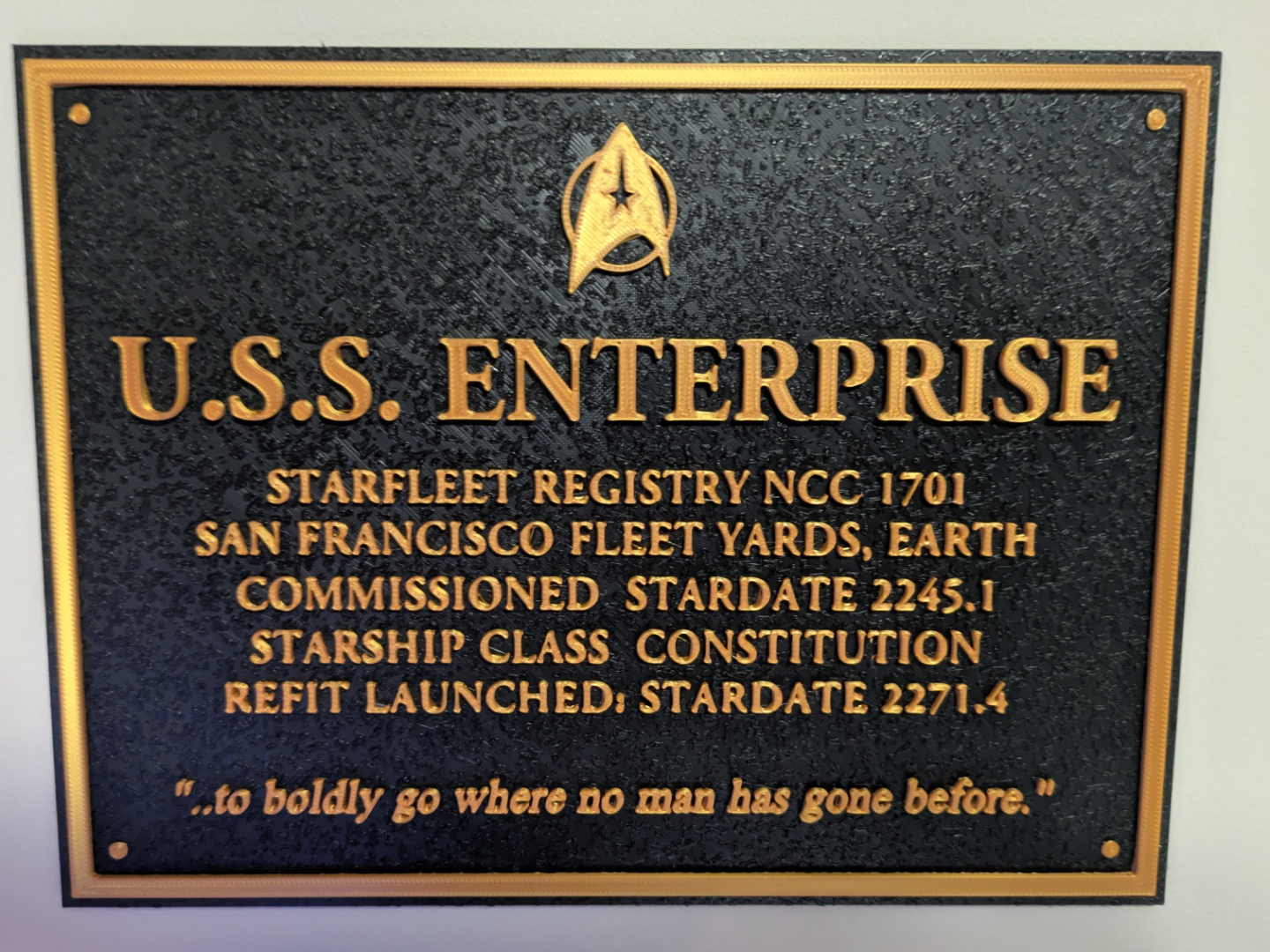 Star Trek - Enterprise 1701 Refit - Builder Plaque
