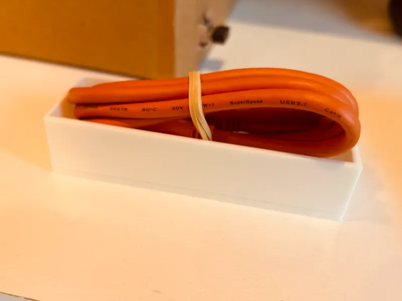 The Cord Anchor | Desktop Peripheral Stay