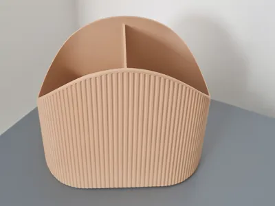 Kitchen utensil holder