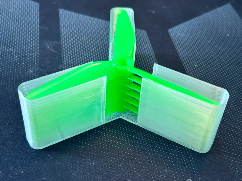 Triblade Prop Box (1.6"/40mm | 5" | parametric)