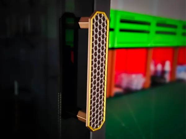 https://makerworld.bblmw.com/makerworld/model/US841e3d9d14a15f/design/2026-01-18_3e44673c7a6b3.jpg