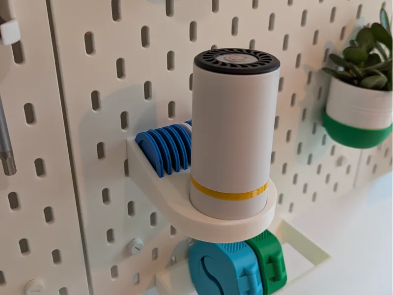 Ikea Skadis Vakuumpumpen Halter mit Ringen