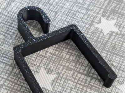 Cable tidy bracket for square leg