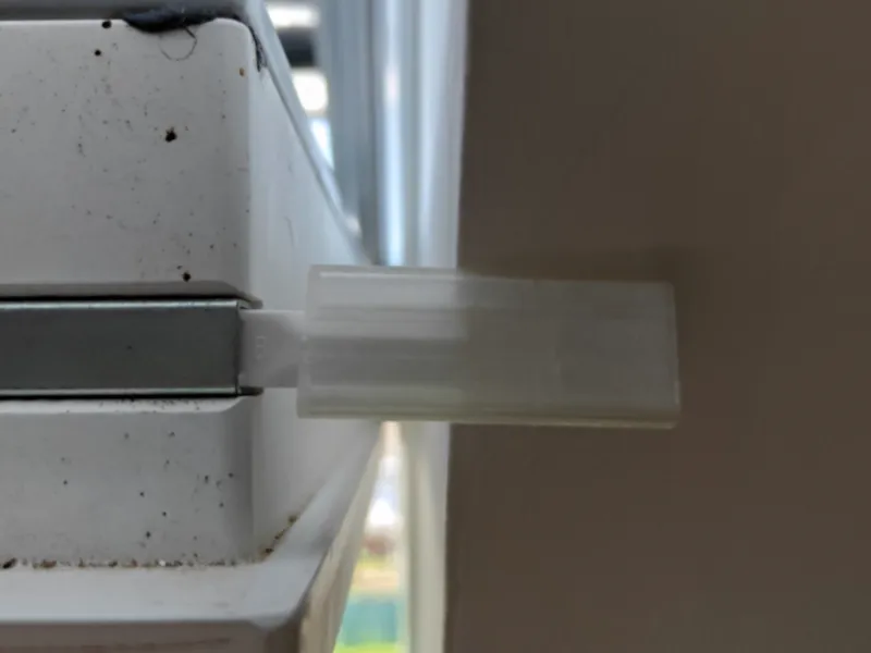 Buté de velux pour ouverture en grand