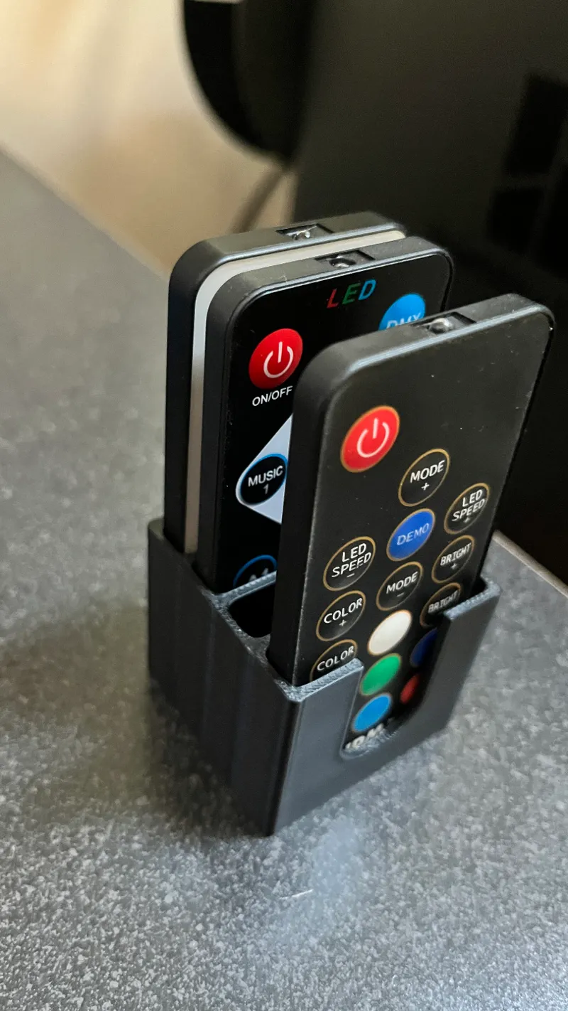 Simple LED Remote holder 4 Deep