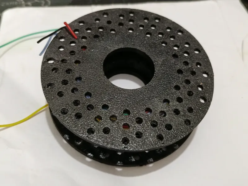 Twist-To-Lock Cable Organizer & Spool