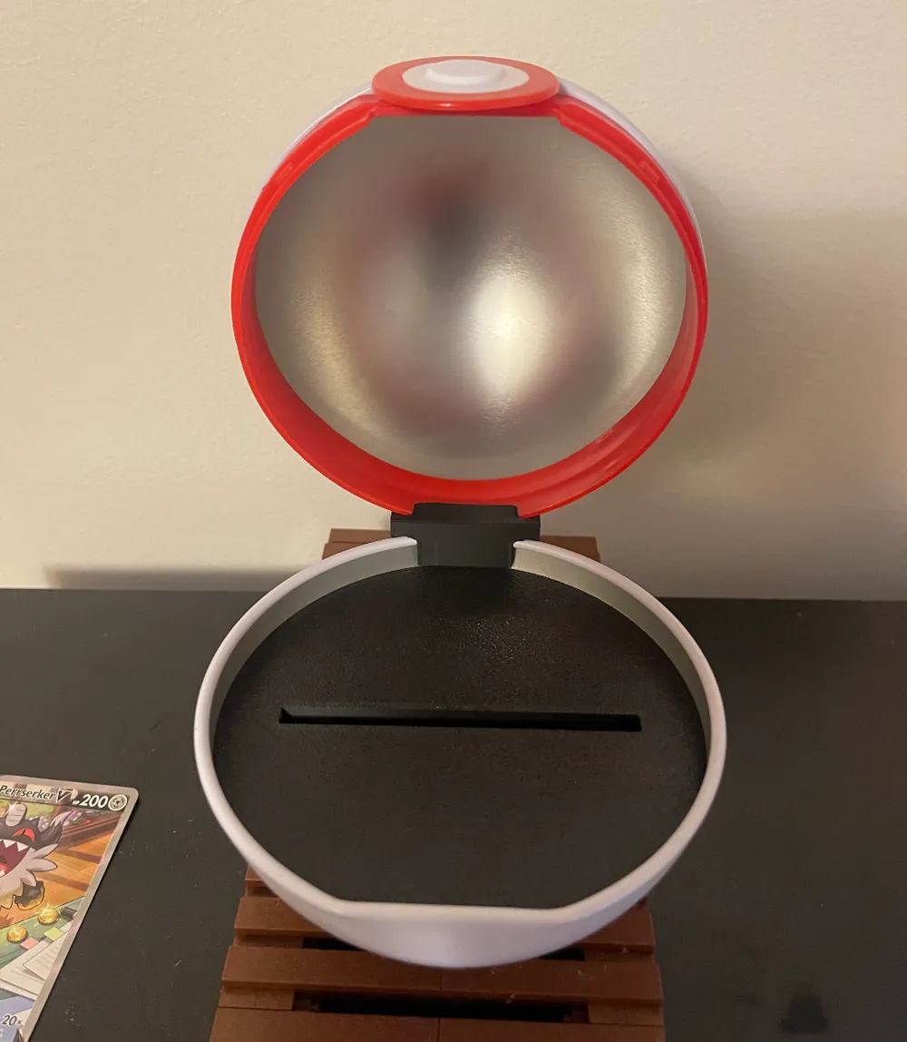 pokemon pokeball card holder Pokémon: Pokéball Card Holder [Wallet] – Golden Discs