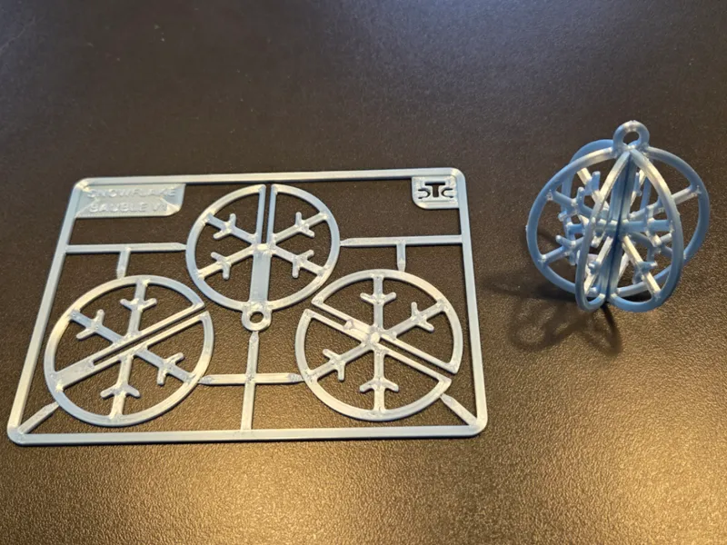 Snowflake Bauble - Kit Card