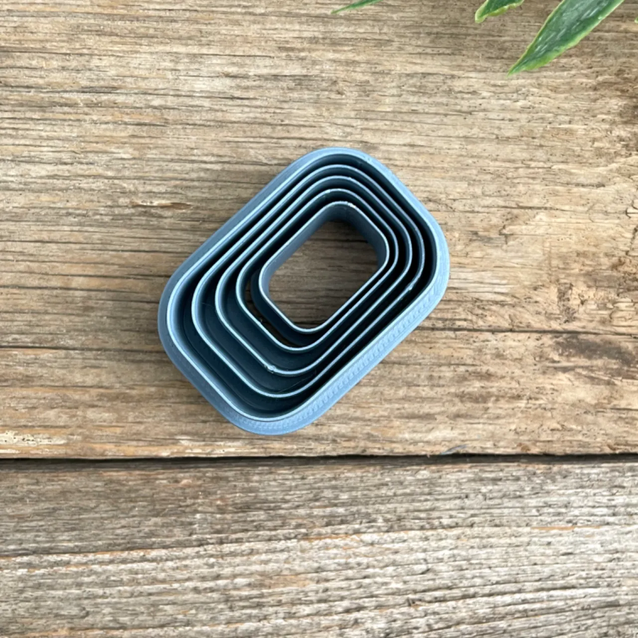 Rounded Rectangle Polymer Clay Earring Cutter view 4