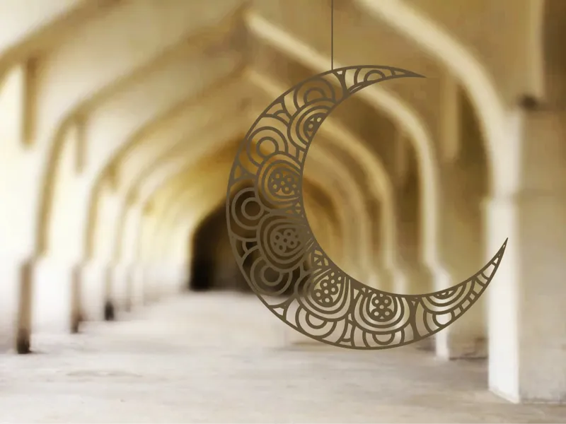 Ramadan crescent moon V1