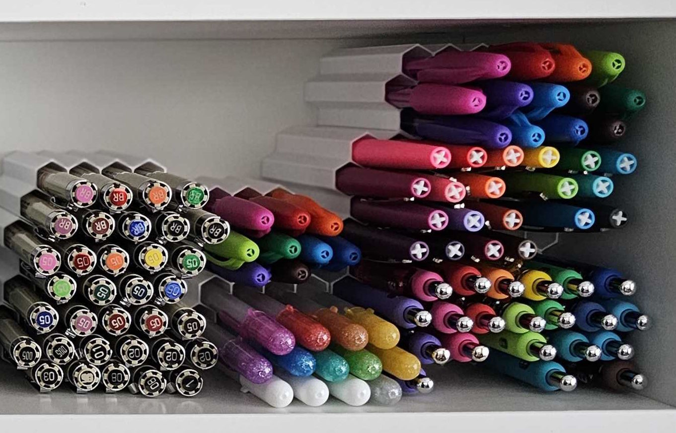 Miniatura 1 do modelo 3D Marker & Pen Organizer - Stackable Modular Storage