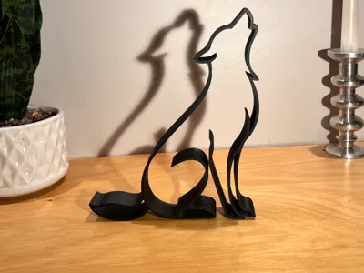 Minimalist Howling Wolf - Line Art Sculpture