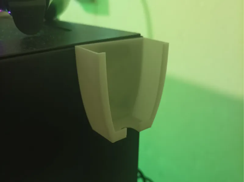 Plug Holder