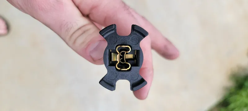 Honda/Acura Headlight bulb adapter