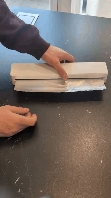 Foil Dispenser Version 2 view 2
