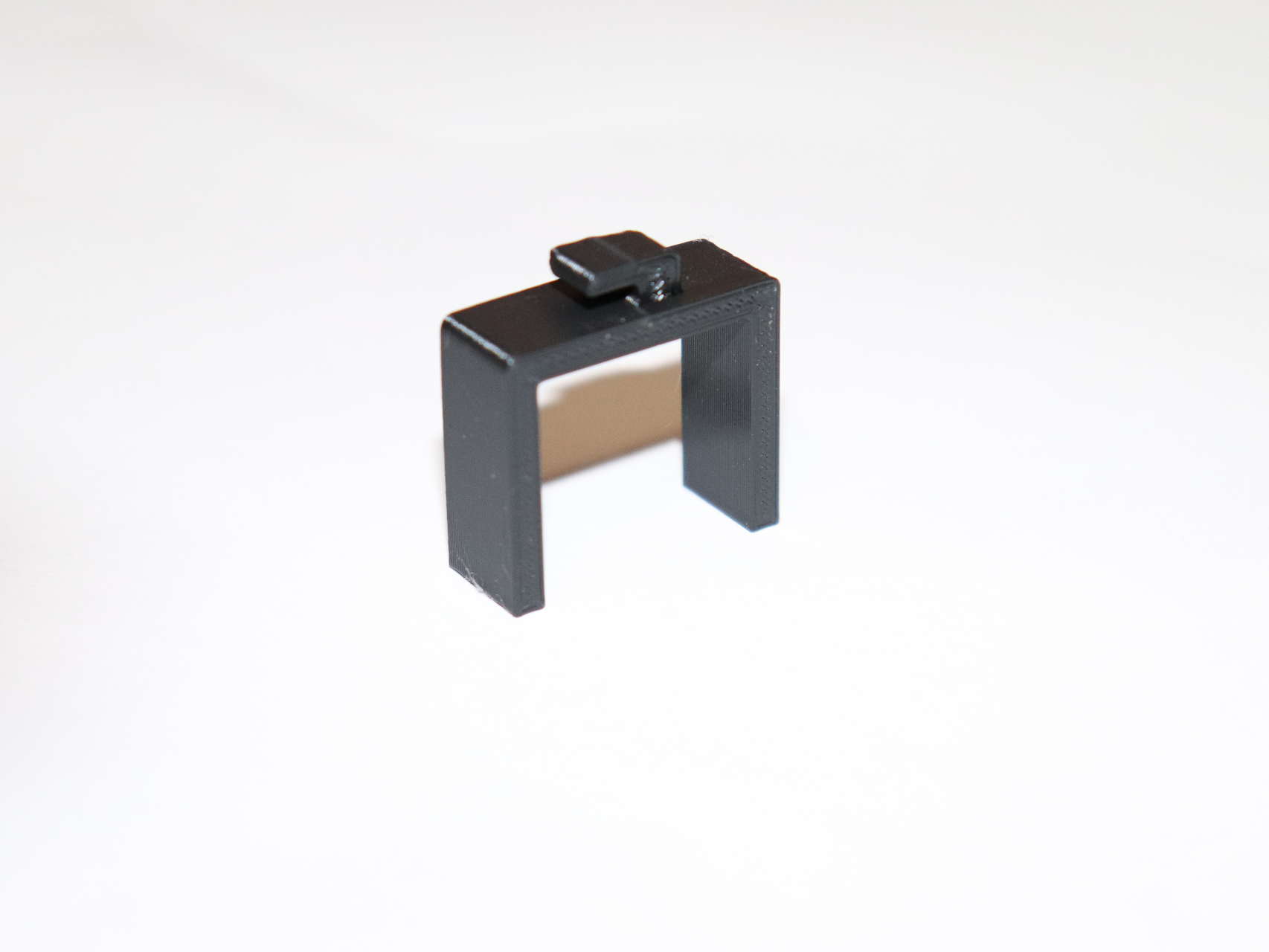 Loring Bookshelf Hook