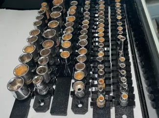 Socket organizer rail