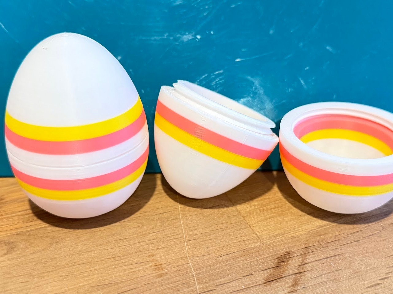 Three color easter egg container