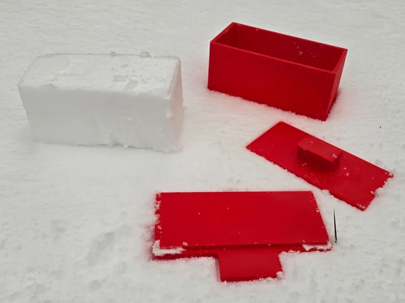 Igloo - Snow Brick Mold Set