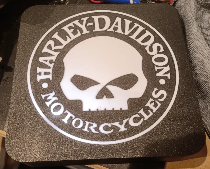 HD Skull lightbox