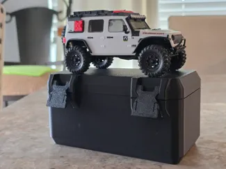 SCX-30 SnapLock Travel Box 