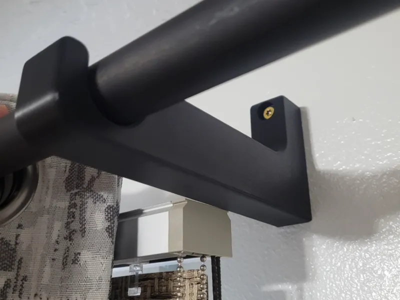 Curtain rod Hanger