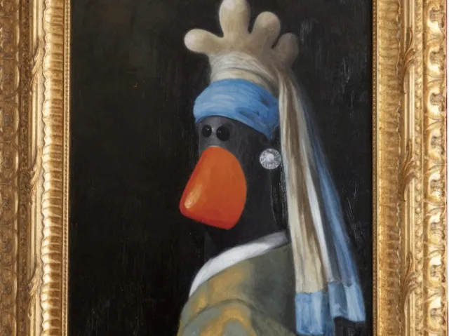 Feathers Mcgraw Lady with the Pearl Earring