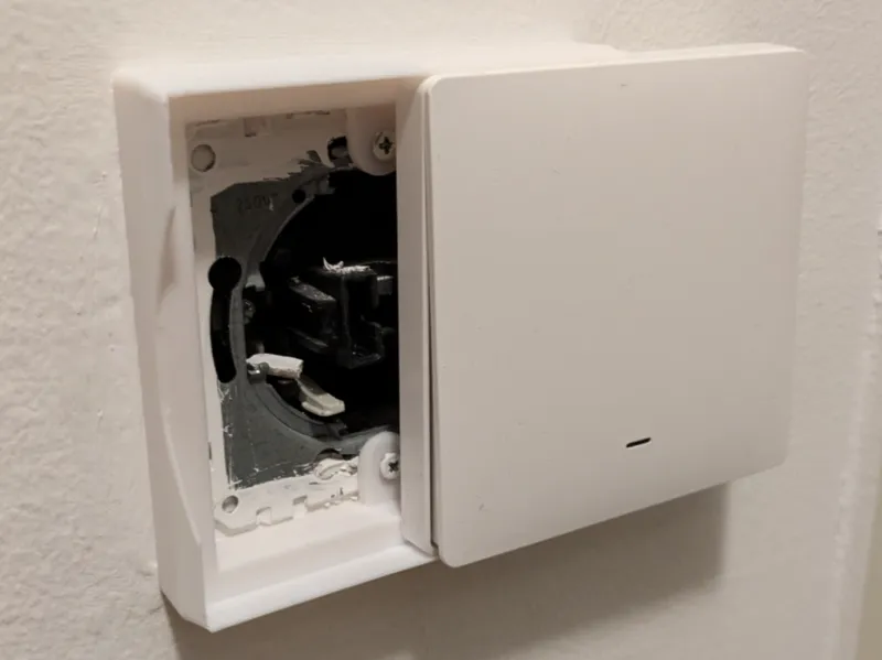 MOES Scene Switch mount-on-top light switch cover