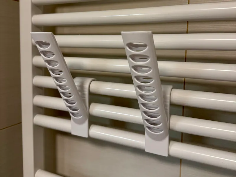 shoe dryer (no supports needed)