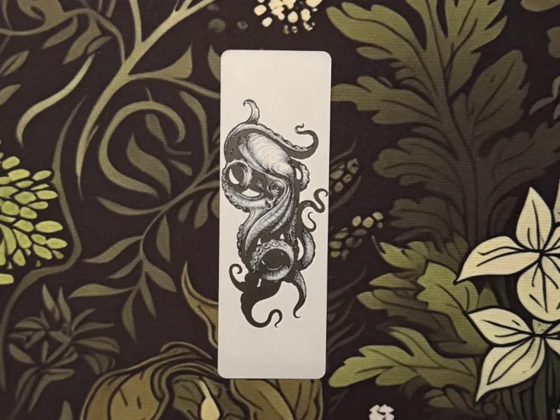 A marine bookmark: Octopus 