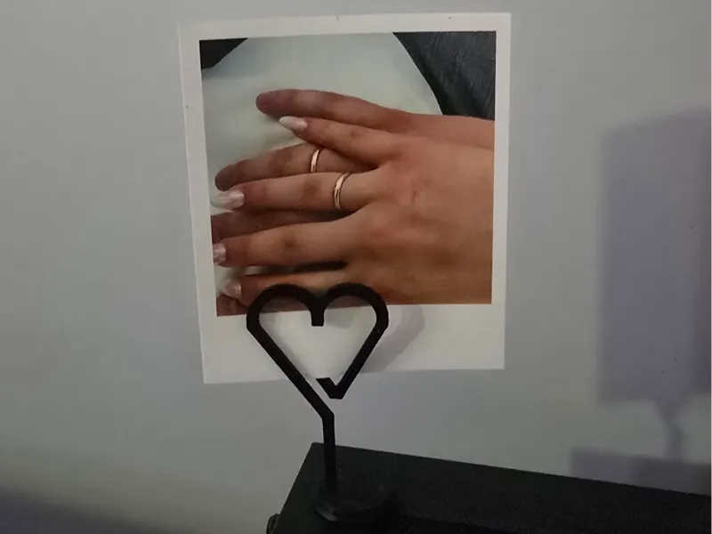 Heart paper clip for photos and polaroids