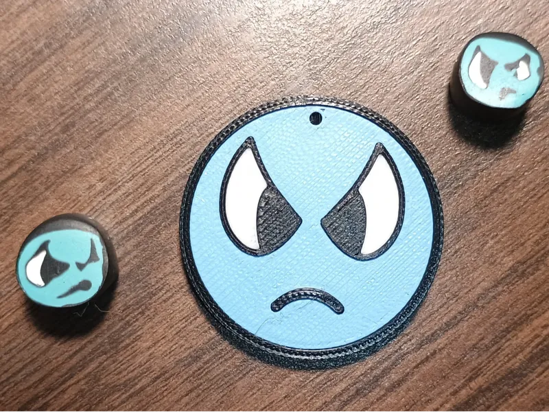 Annoyed face keychain