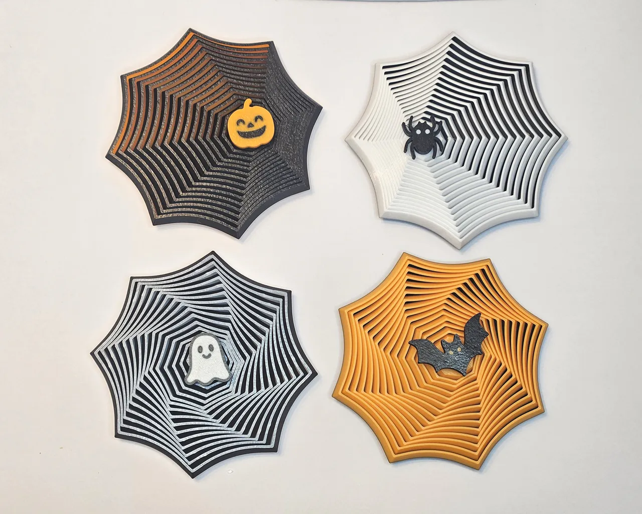Fidget Spiderweb Twist with 4 pins view 2