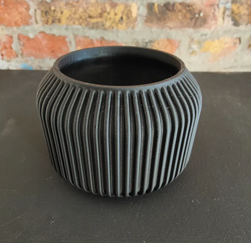 Vase Nervuré