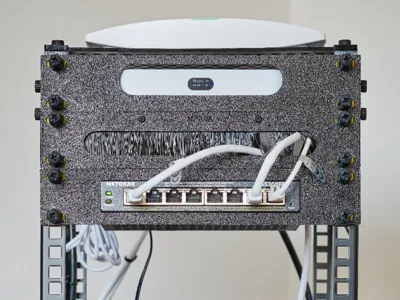 Sturdy 10" server rack with metal rack strips