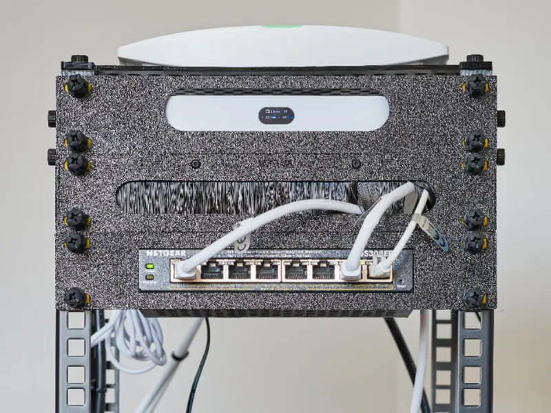 Sturdy 10" server rack with metal rack strips