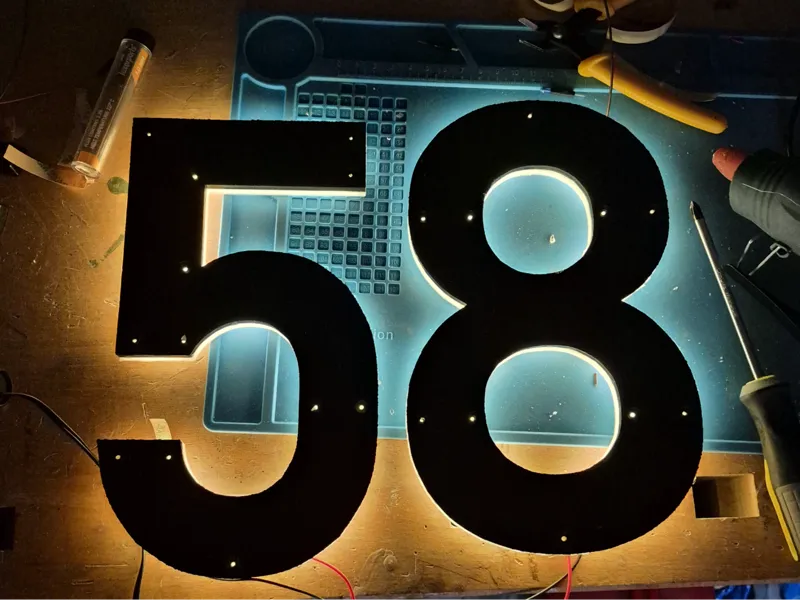 LED House Numbers 0-9 - V2 (19cm, 24cm, and 29cm)