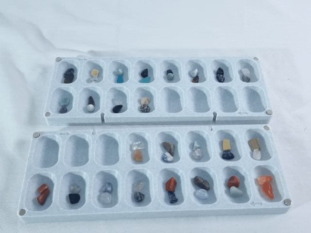 Hus Bao & Mancala Stone Game (Steinchenspiel)