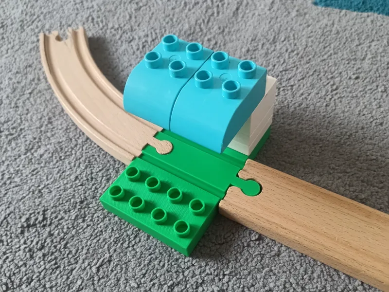 Ikea rail & brick connector 