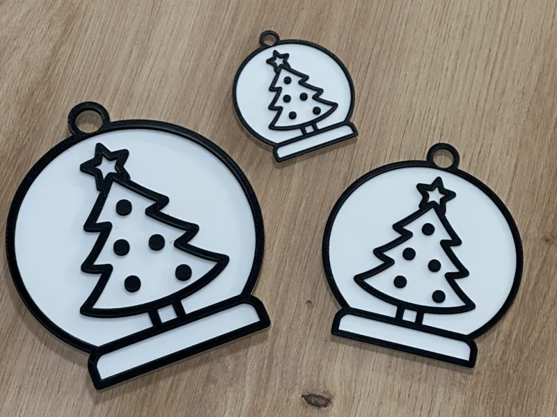 Christmas tree globes