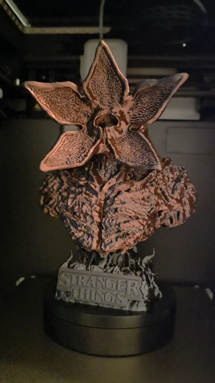 تمثال ديموجورجون المزخرف هدية زينة قابلة للجمع، تصميم خاص