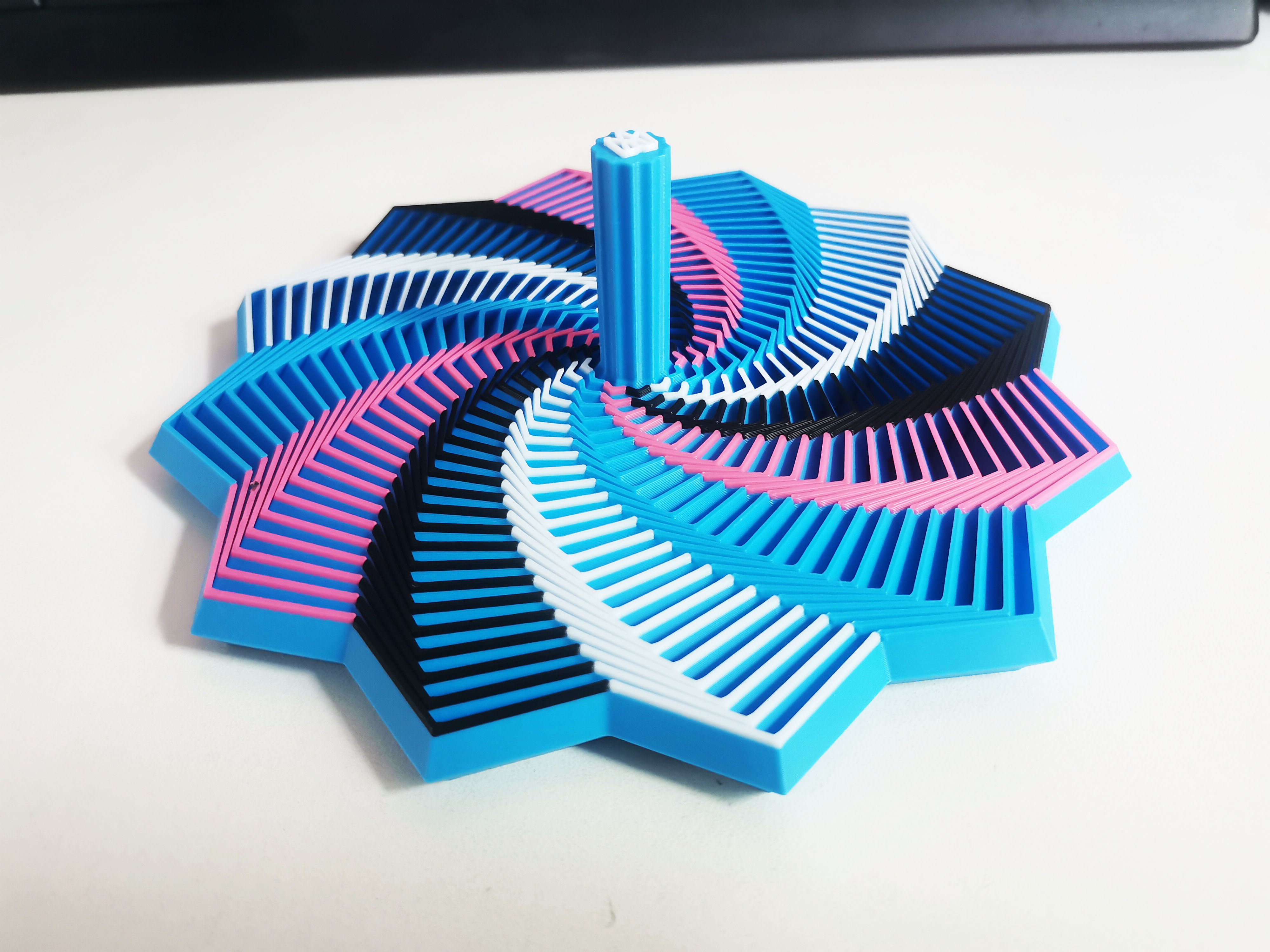 Miniatura 3 do modelo 3D 12十二角星形旋转解压玩具指尖陀螺 (一体打印，无支撑)