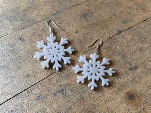 Snowflake earrings